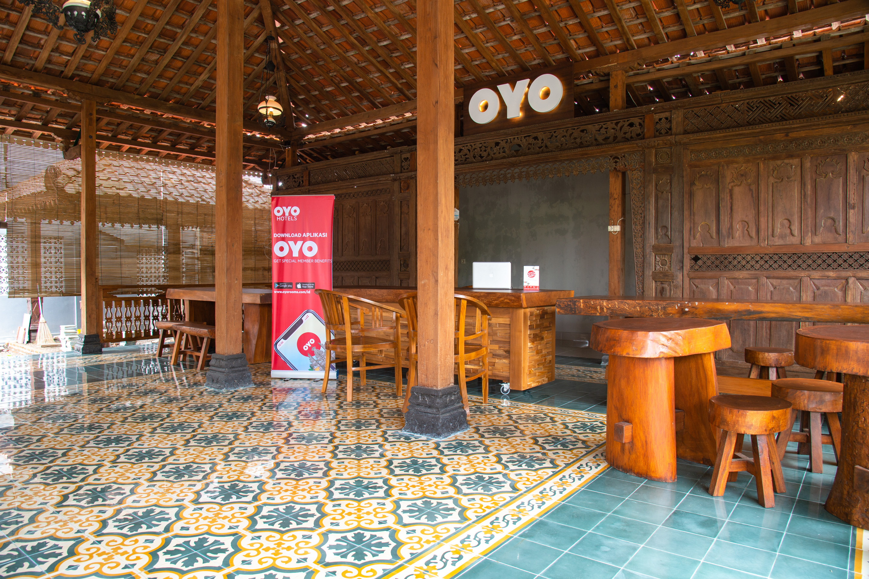 Joglo Manggisan Syariah by OYO Rooms