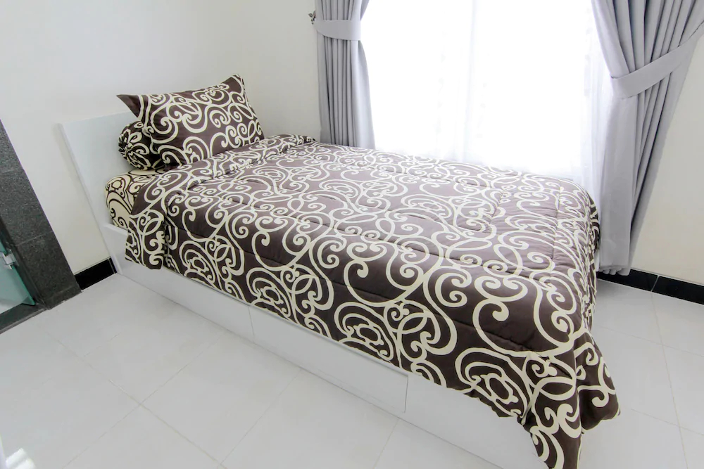 Collection O 3986 Just 11 Boutique