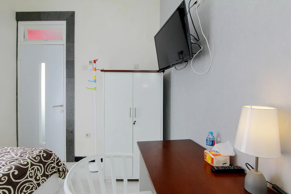 Collection O 3986 Just 11 Boutique