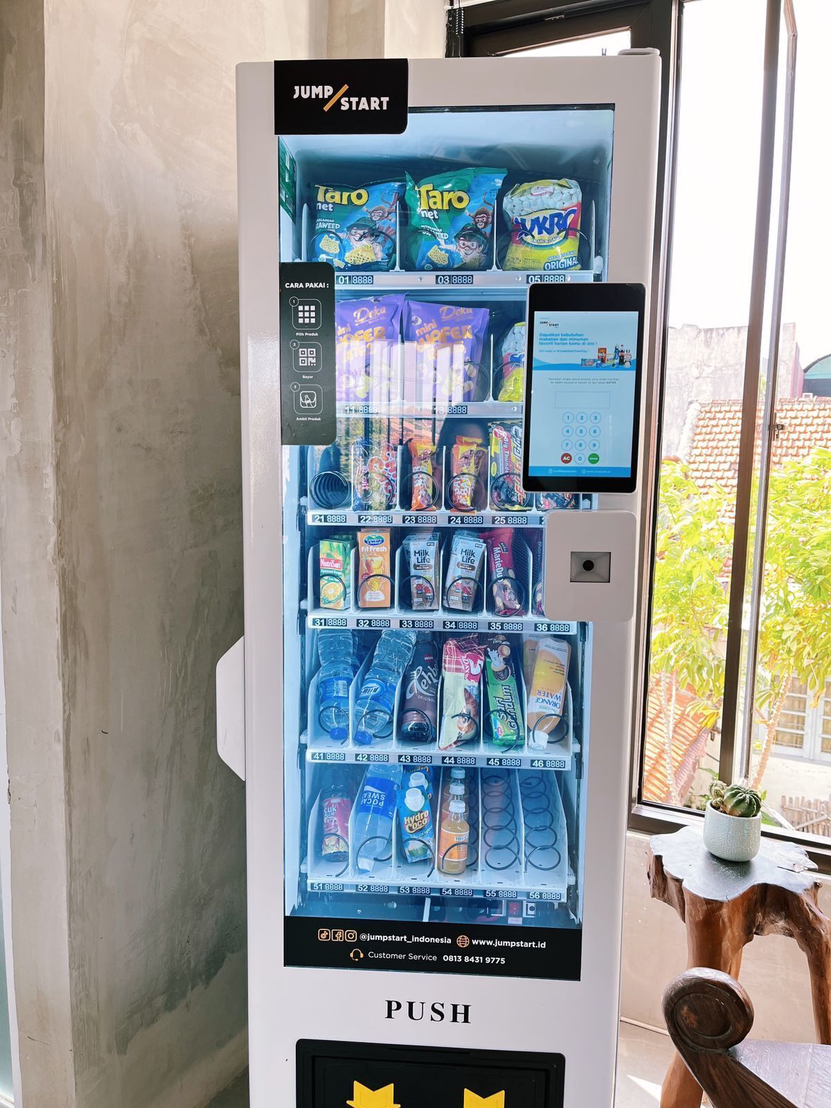 Ketuk Pintu by Turu Kene