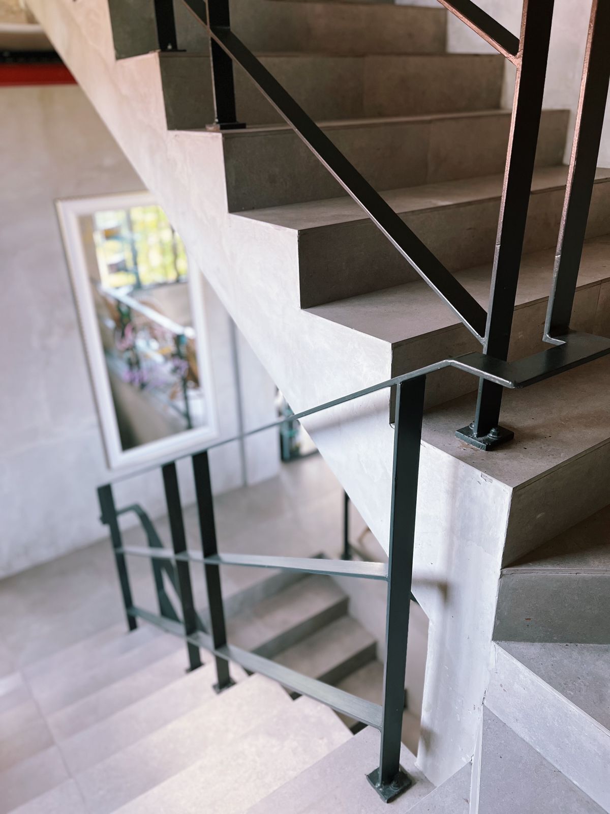 Ketuk Pintu by Turu Kene