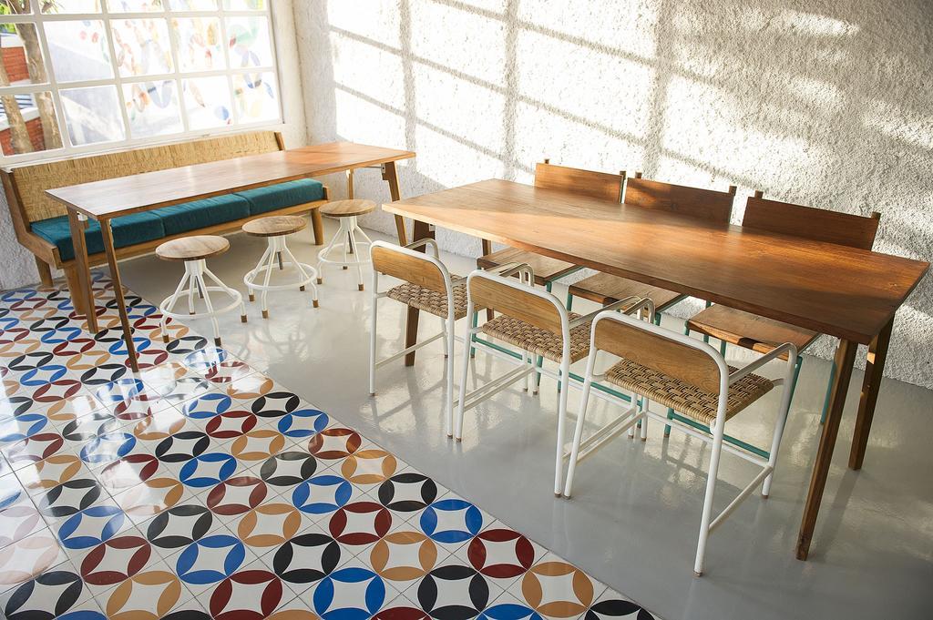 Lokal Hotel & Restaurant