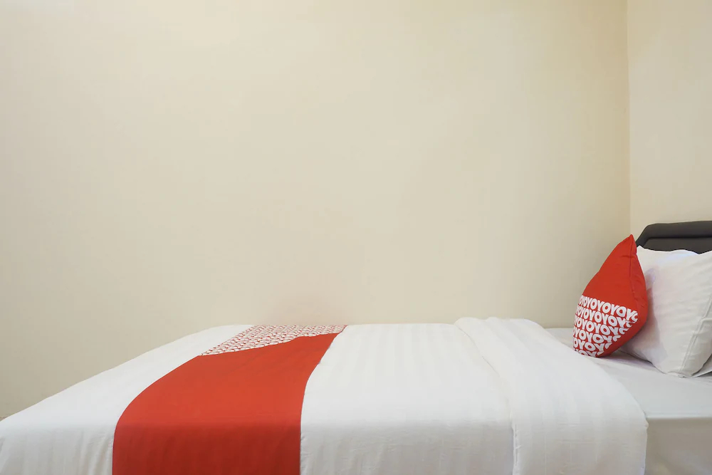 Mahameru Residence by OYO Rooms