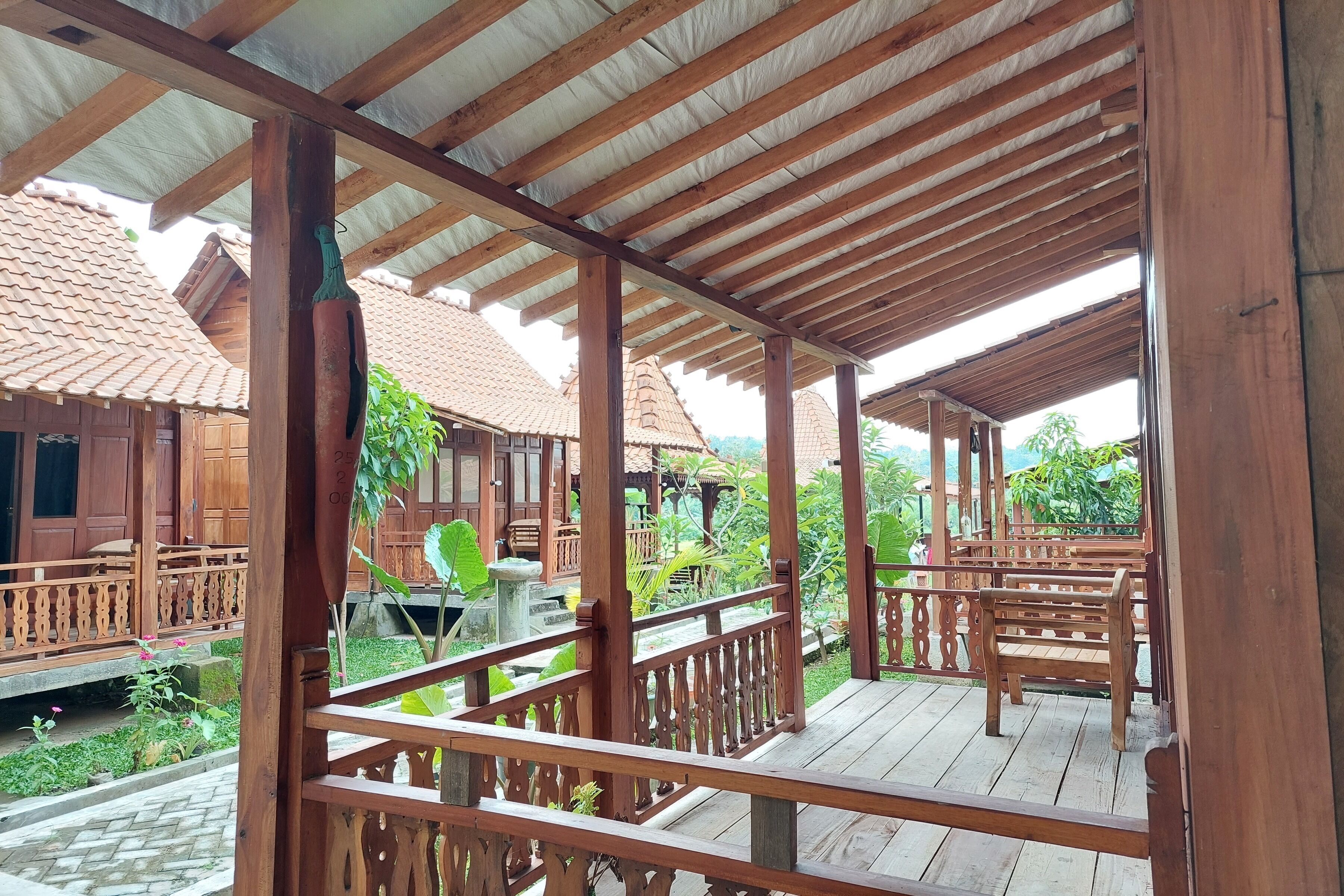 Mbok Niem Cafe And Cottage