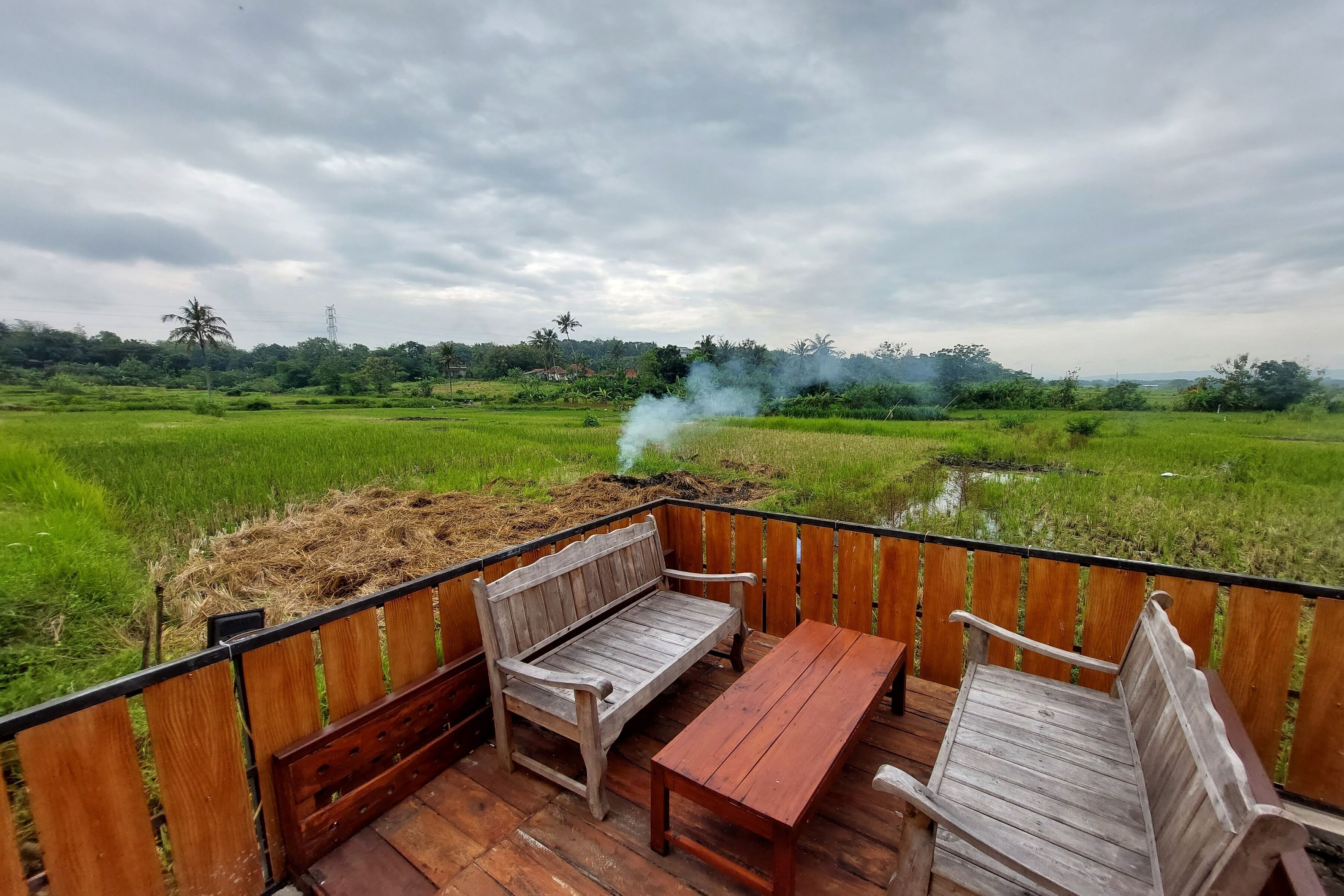 Mbok Niem Cafe And Cottage