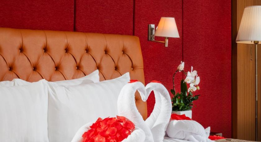 Merapi Merbabu Hotel Yogyakarta Powered by Archipelago