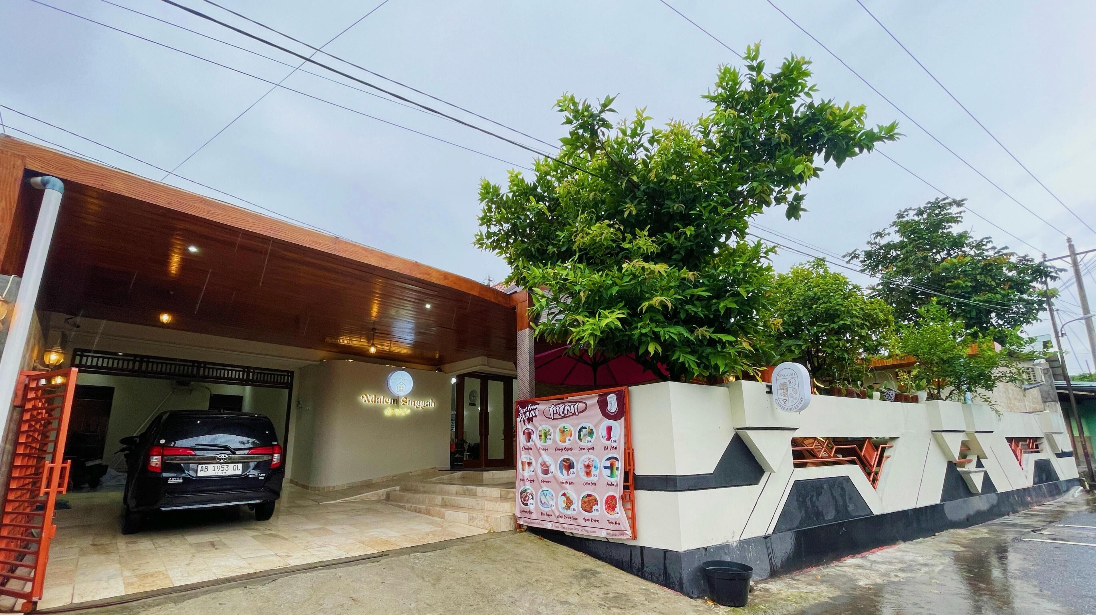 Ndalem Singgah Maliobor By Abiza