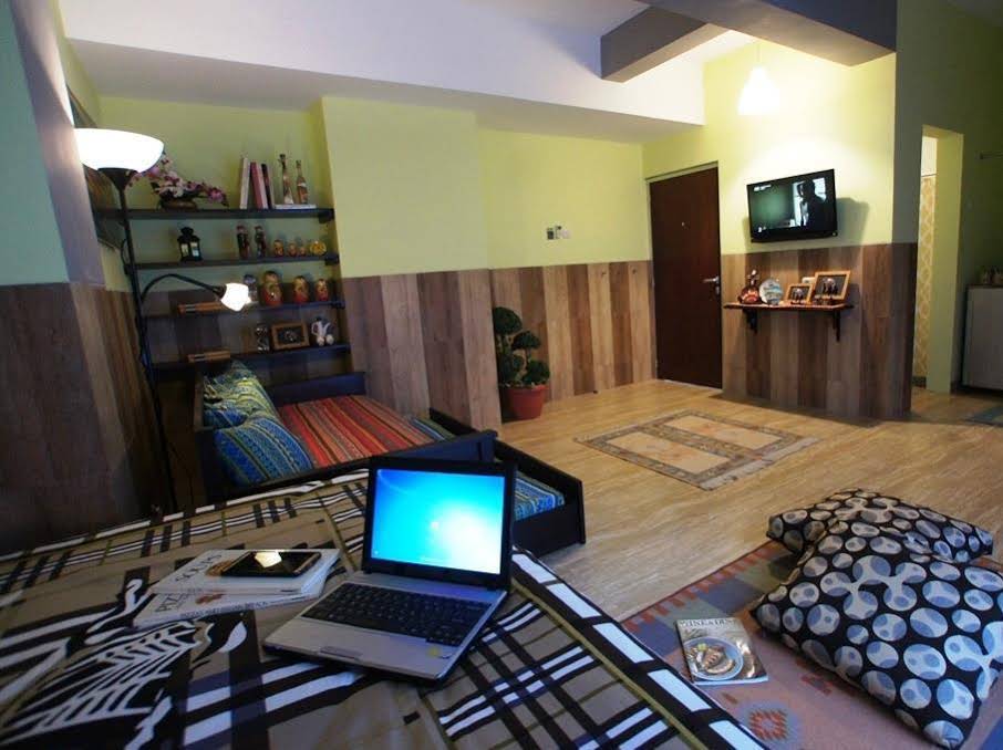 Oasis Studio - Satu
