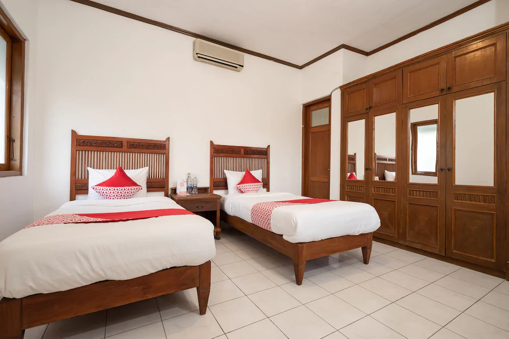 Omah Duwet by OYO Rooms