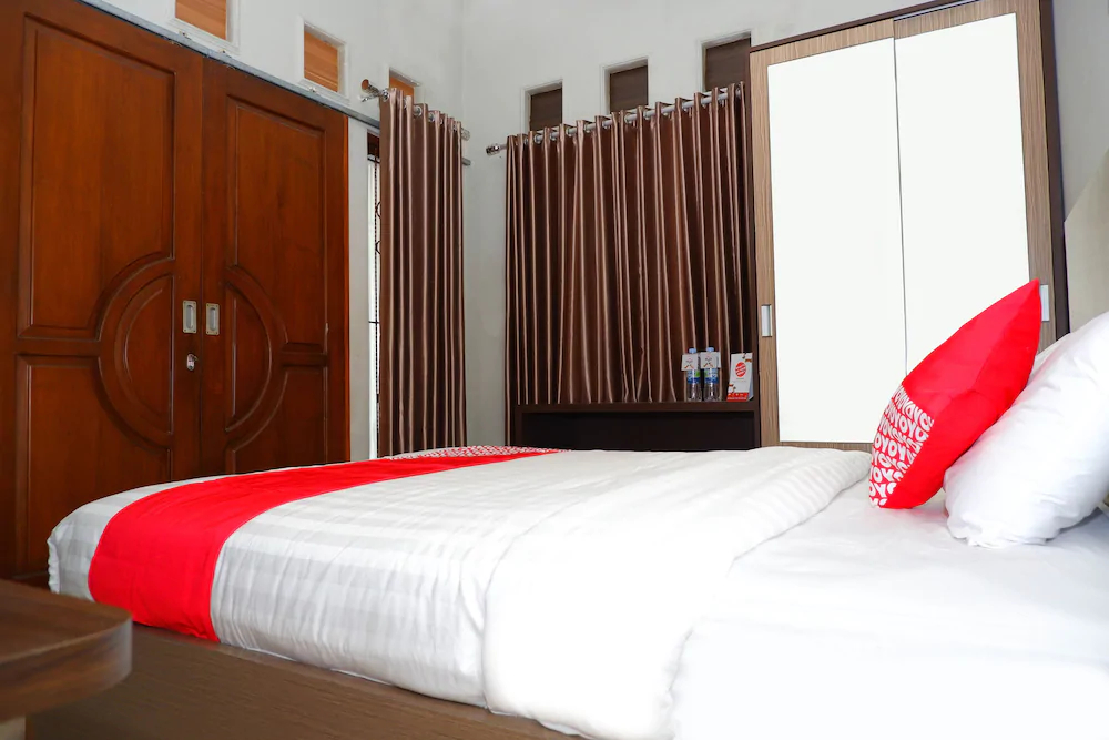 Omah Olin Guesthouse By OYO Rooms