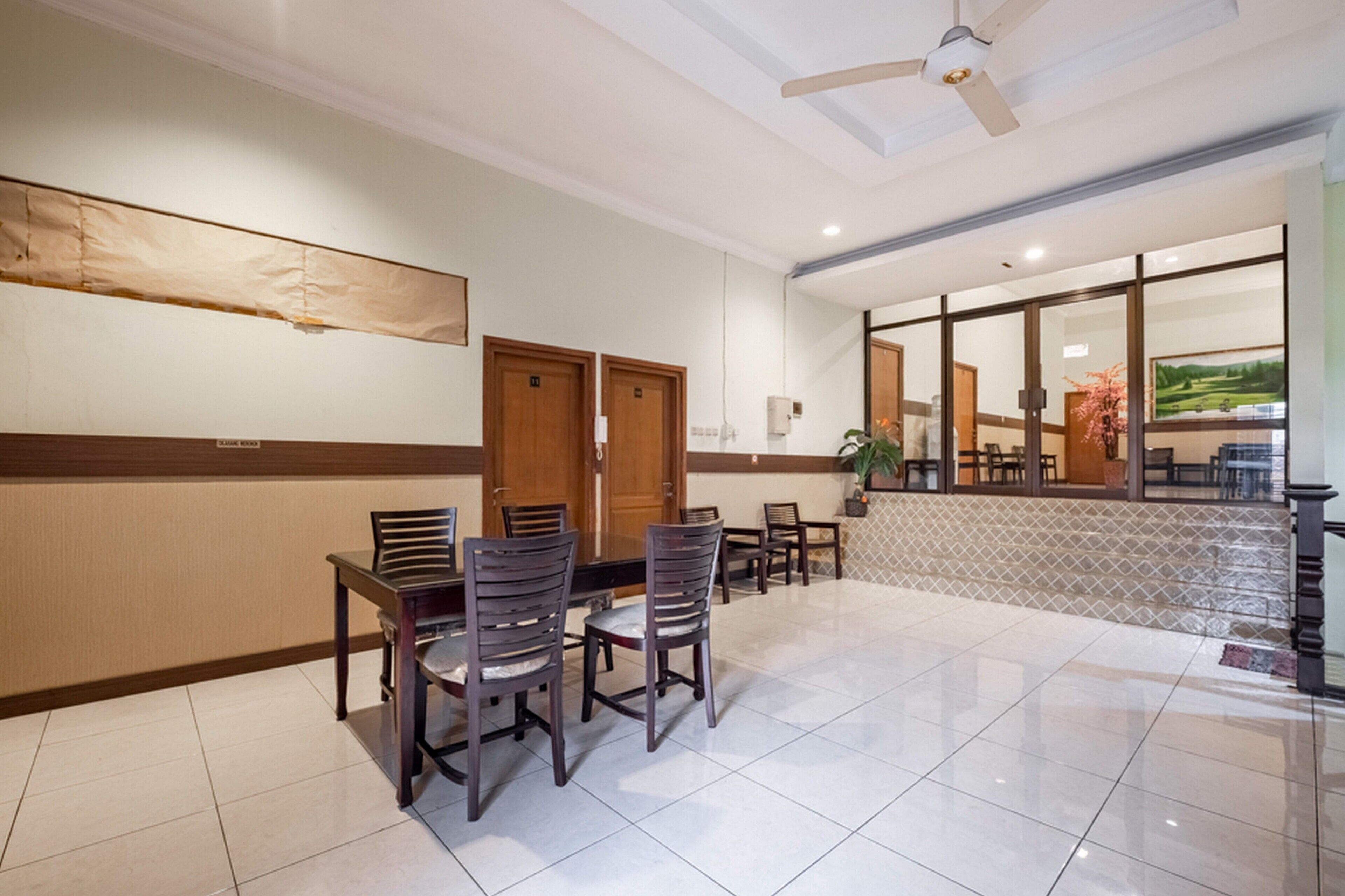 Pondok Tamsis by Reddoorz