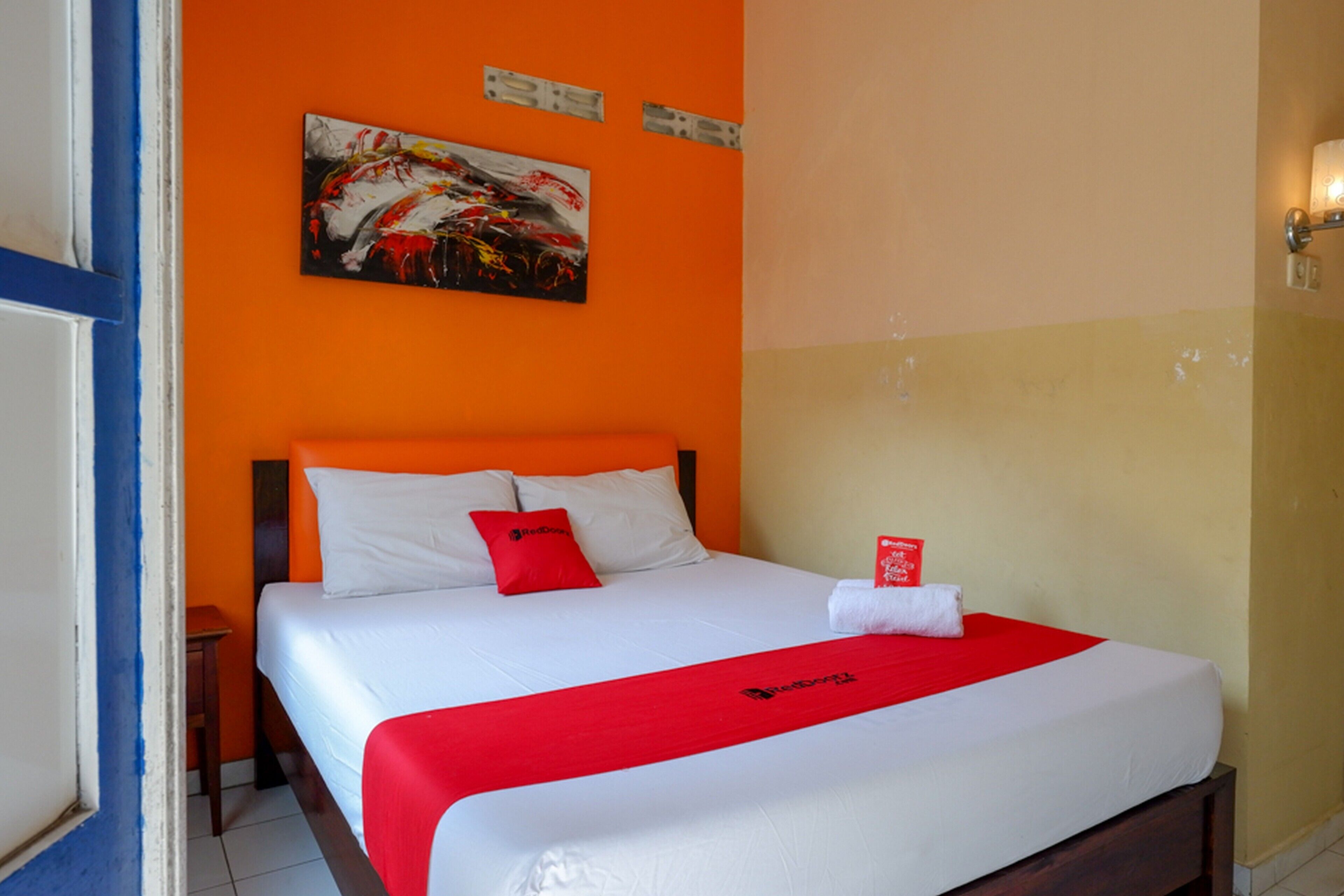 Putra Jaya Hotel by RedDoorz