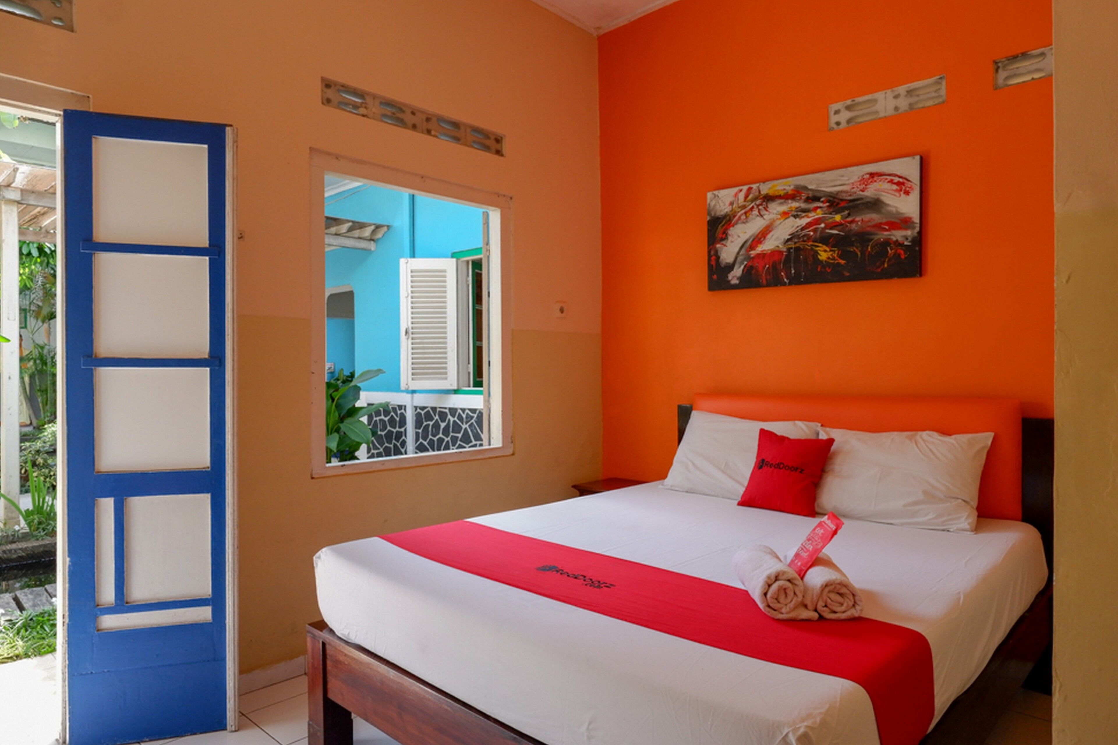 Putra Jaya Hotel by RedDoorz