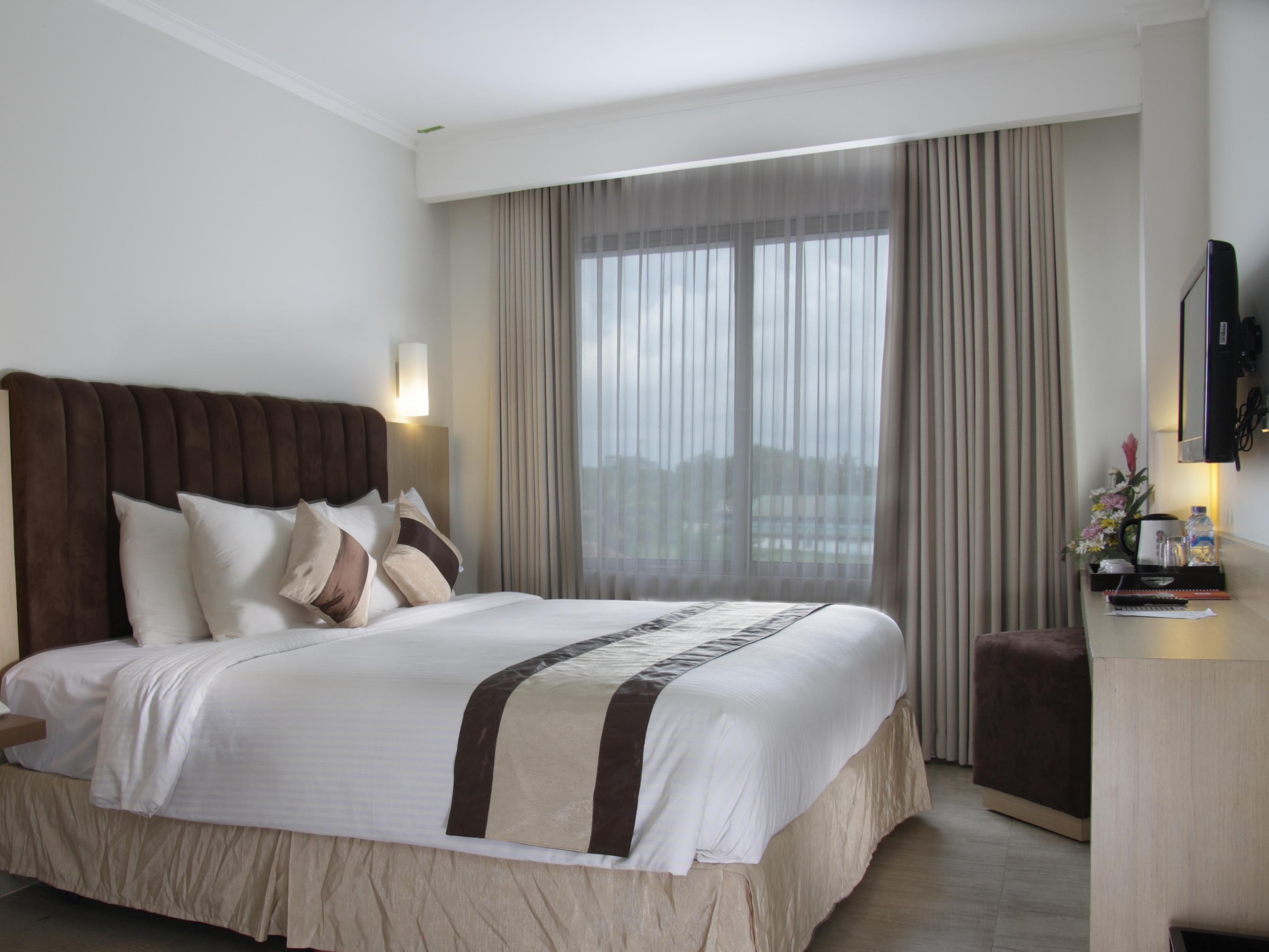 Vrata Hotel Yogyakarta