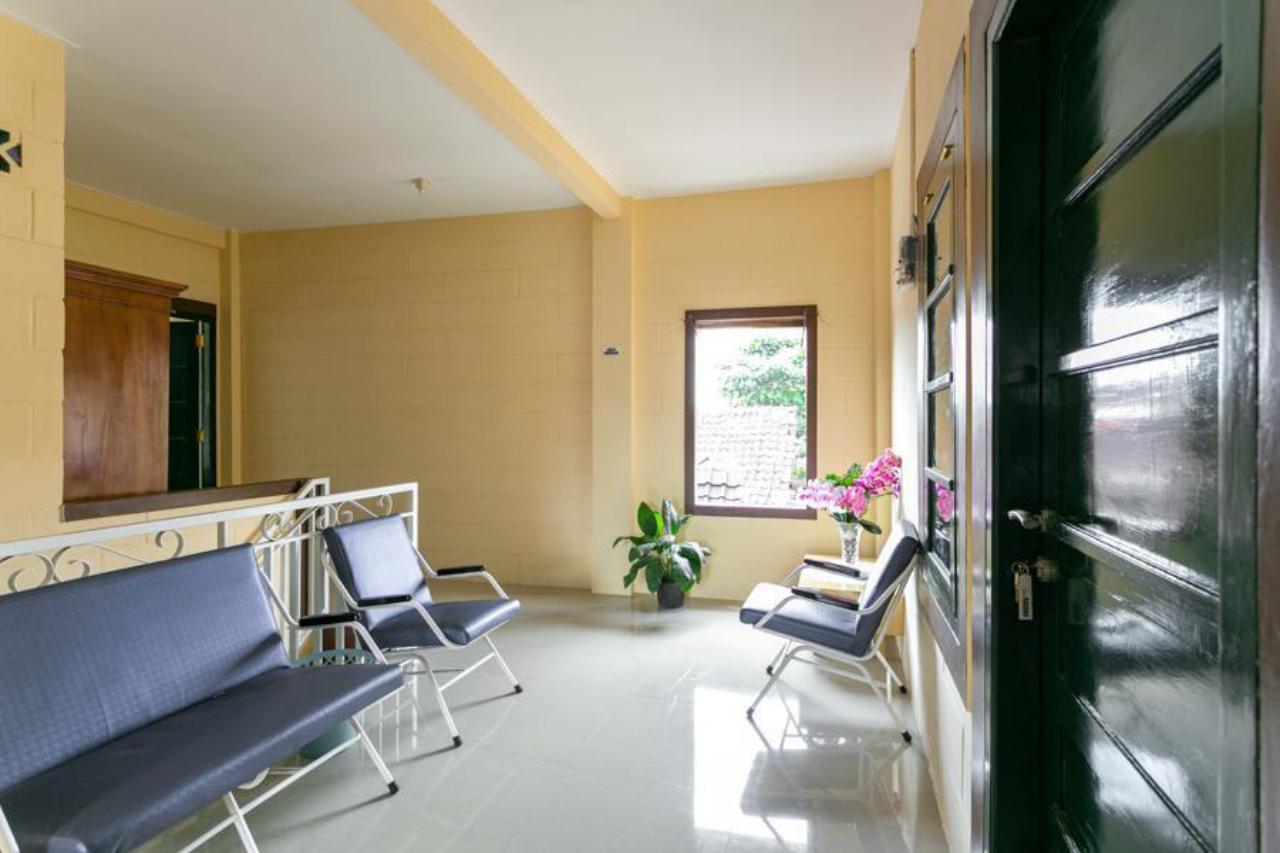 RedDoorz Syariah Near Titik Nol Yogyakarta