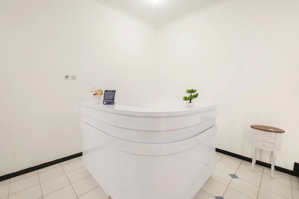 Roemah Hijaubiru by OYO Rooms