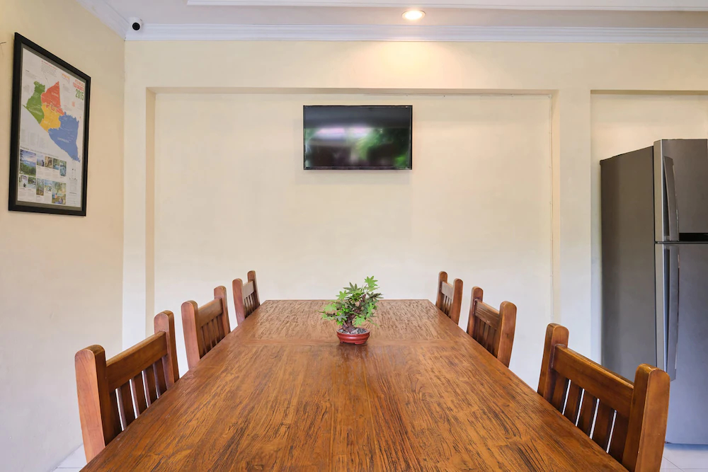 Rumah Kami Syariah by OYO Rooms