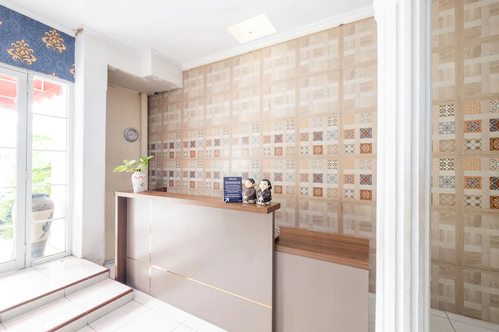 Rumah Nugraha Hotel Syariah by OYO Rooms