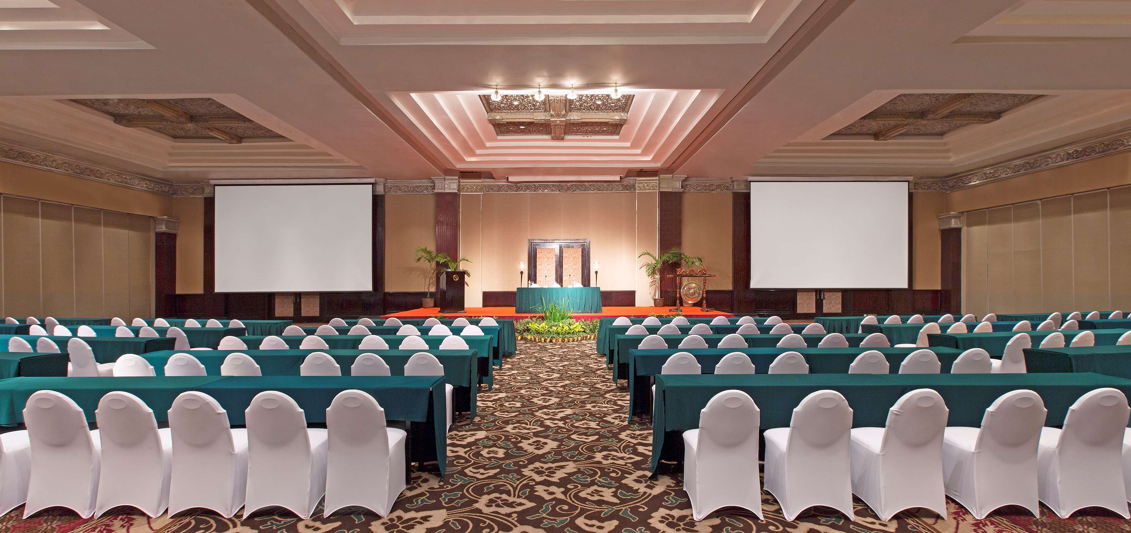 Sheraton Mustika Yogyakarta Resort & Spa