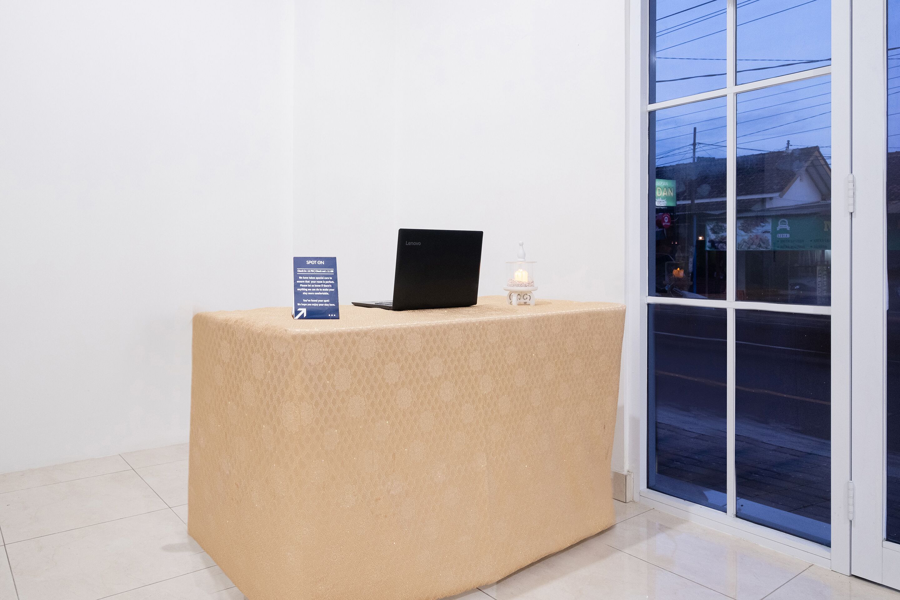 SPOT ON 2296 Star House