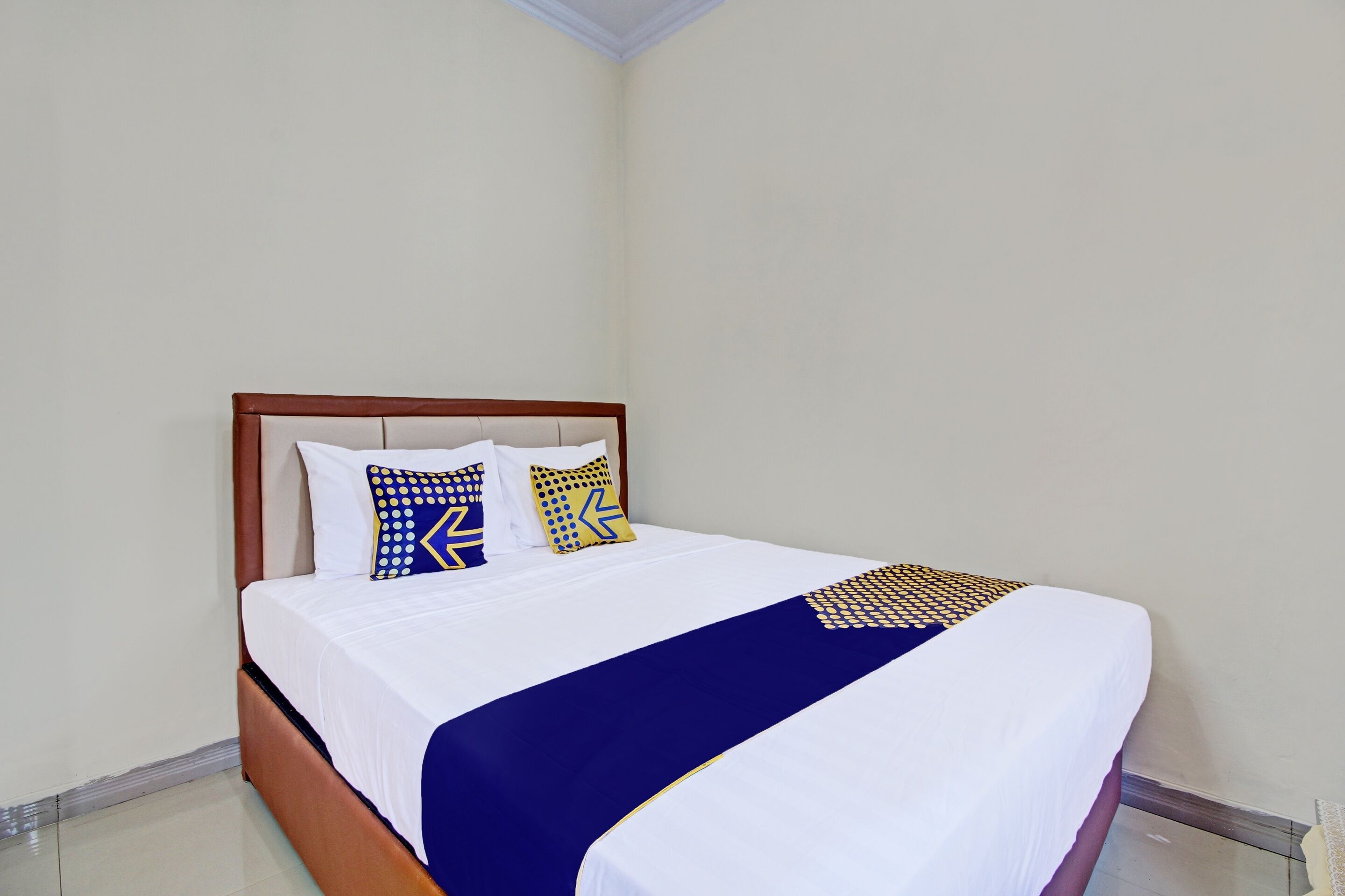 Spot On 92044 El Shaddai Guest House