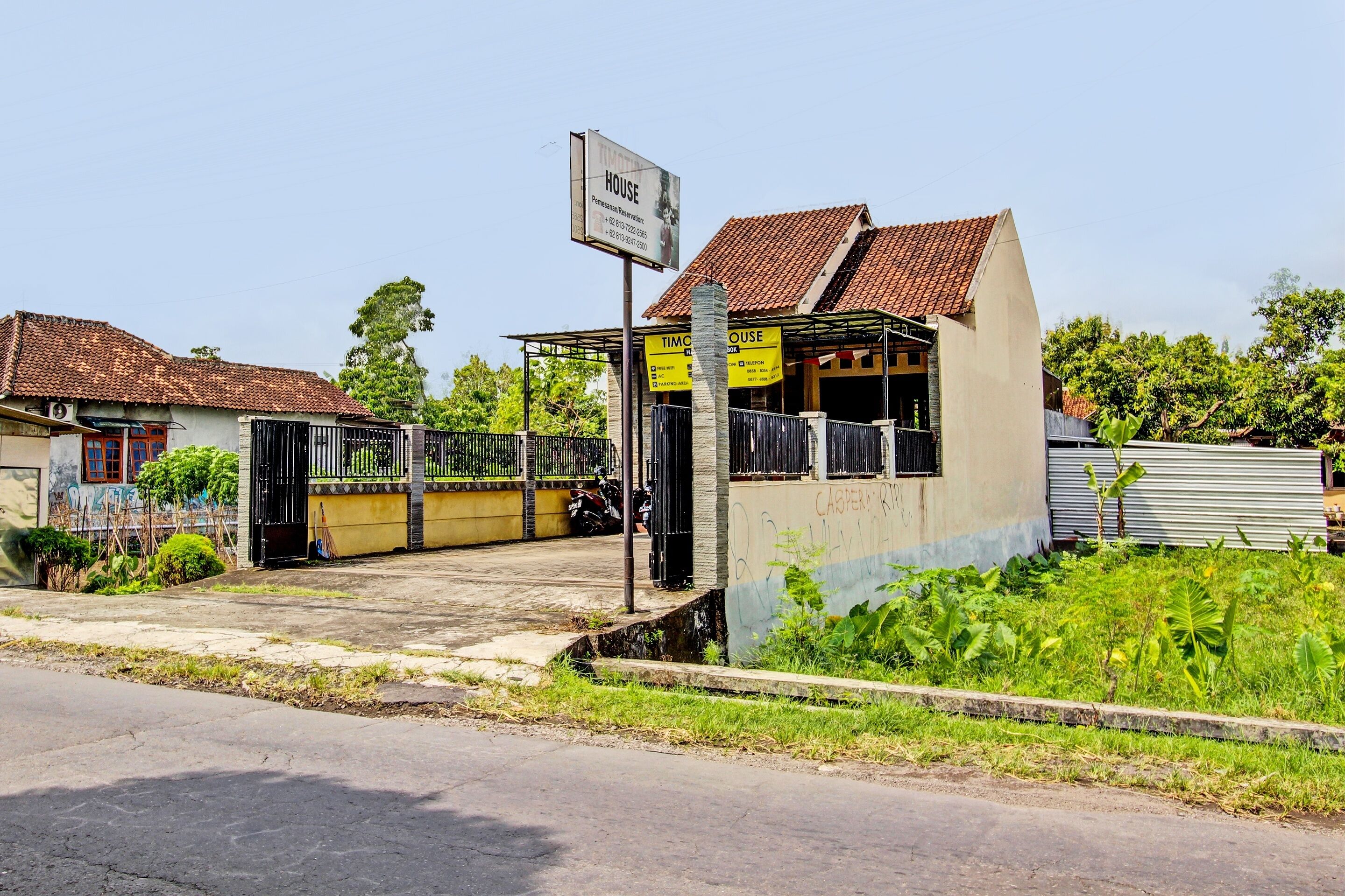 Spot On 92515 Timoti Guest House