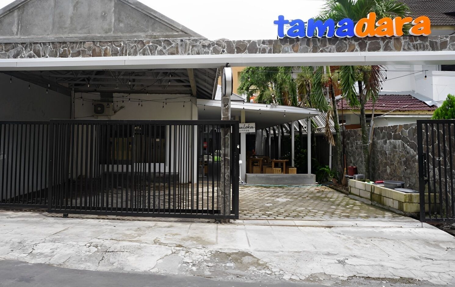 Tamadara Guesthouse Jogja