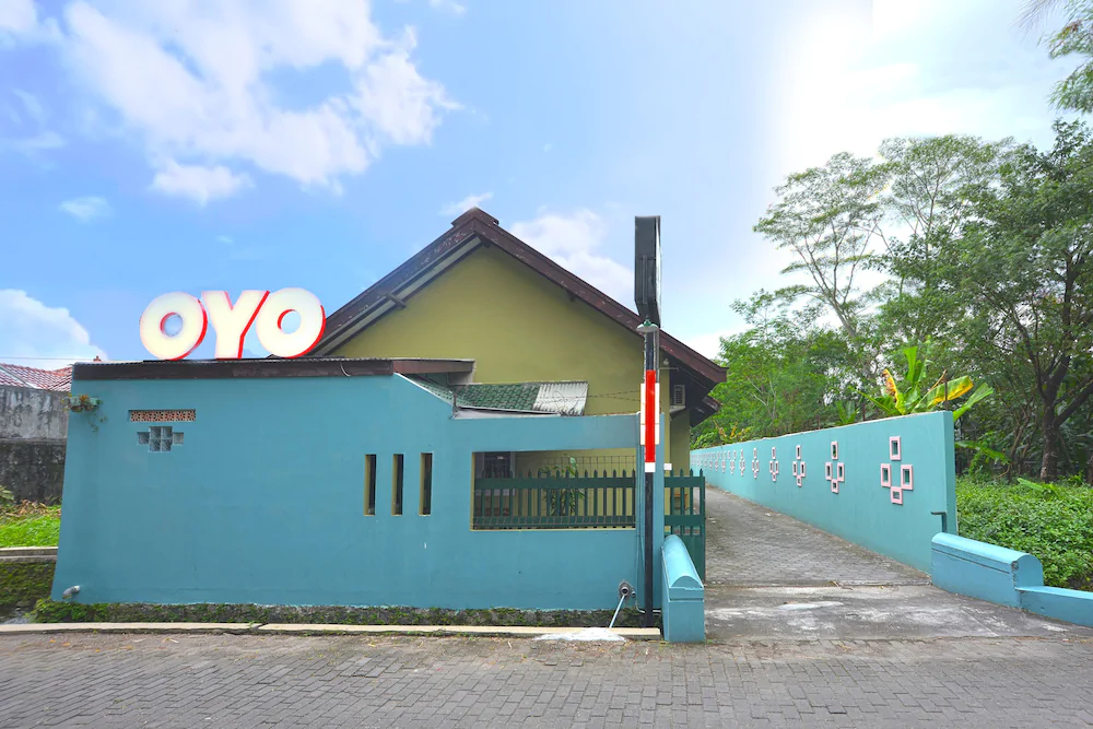 Uno Guesthouse by OYO Rooms