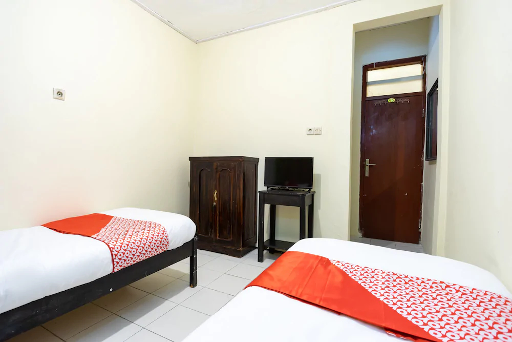 Wanawiyata Homestay by OYO Rooms