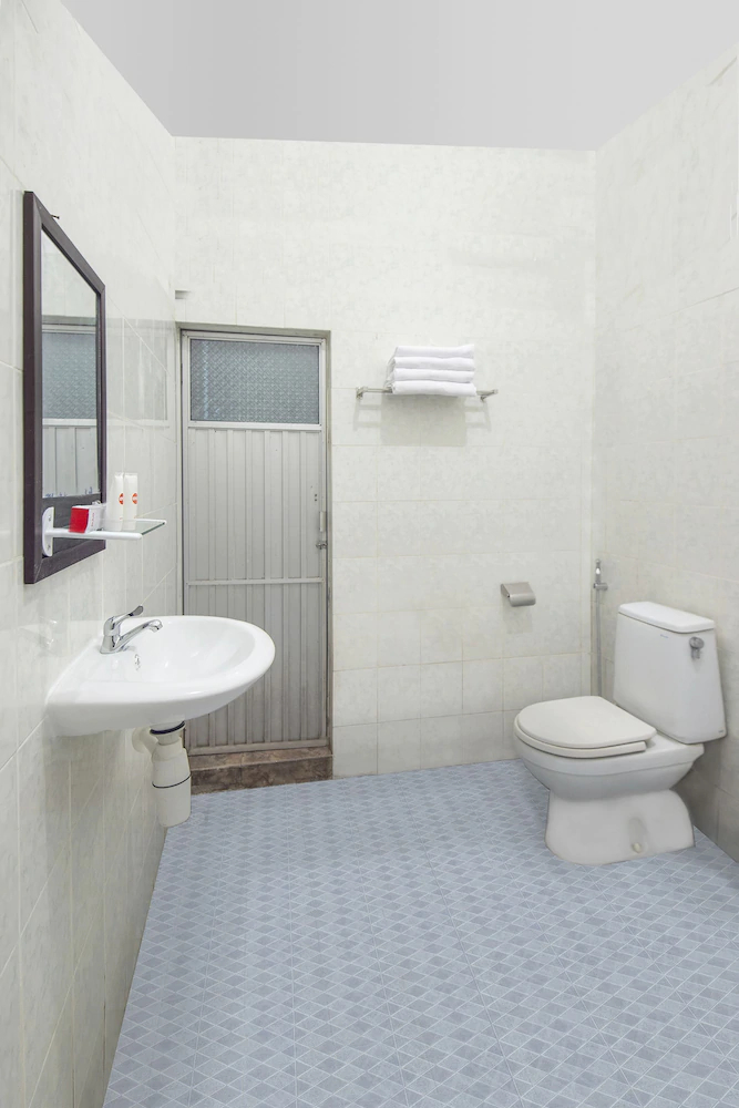 Wisma Arsanta By OYO Rooms