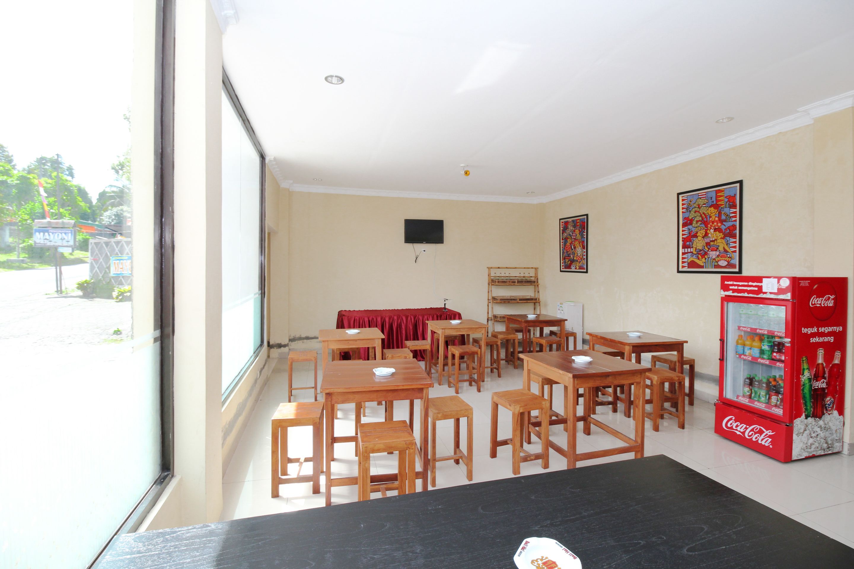 Wisma Putra Jaya by Airy Rooms