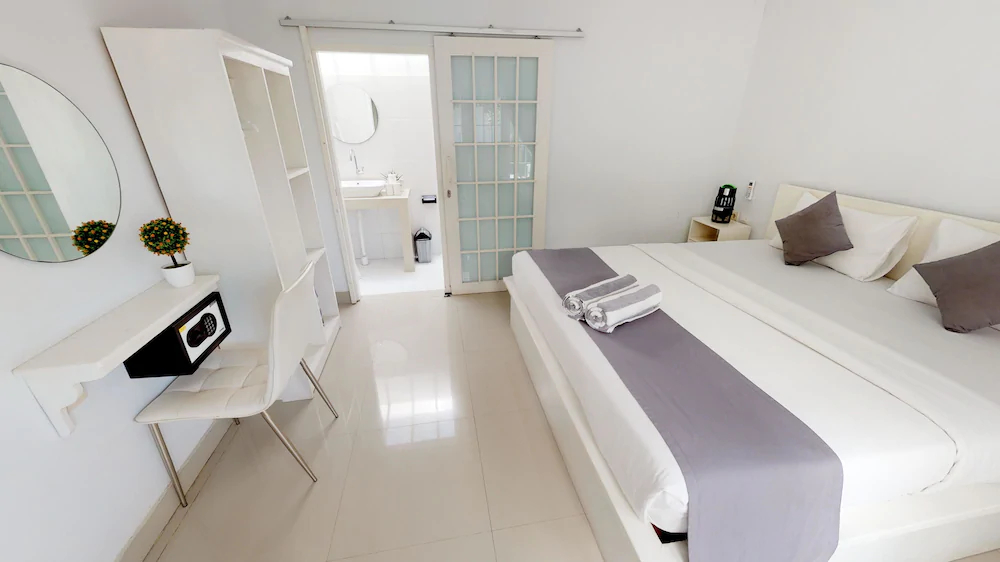 Casa Blanca Gili Air