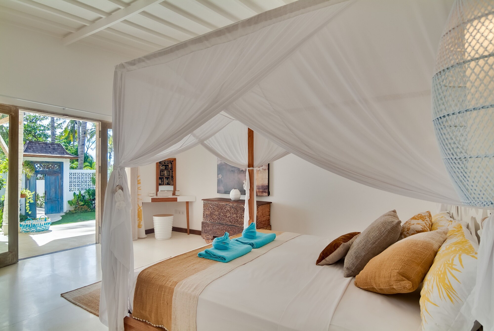 De'Coco Villa and Suites