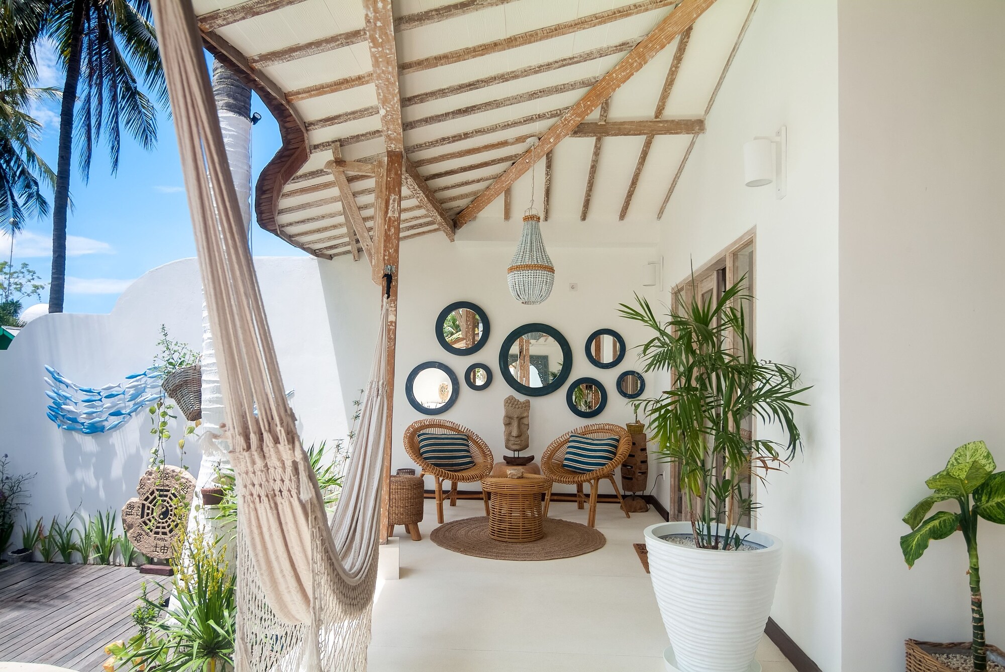 De'Coco Villa and Suites