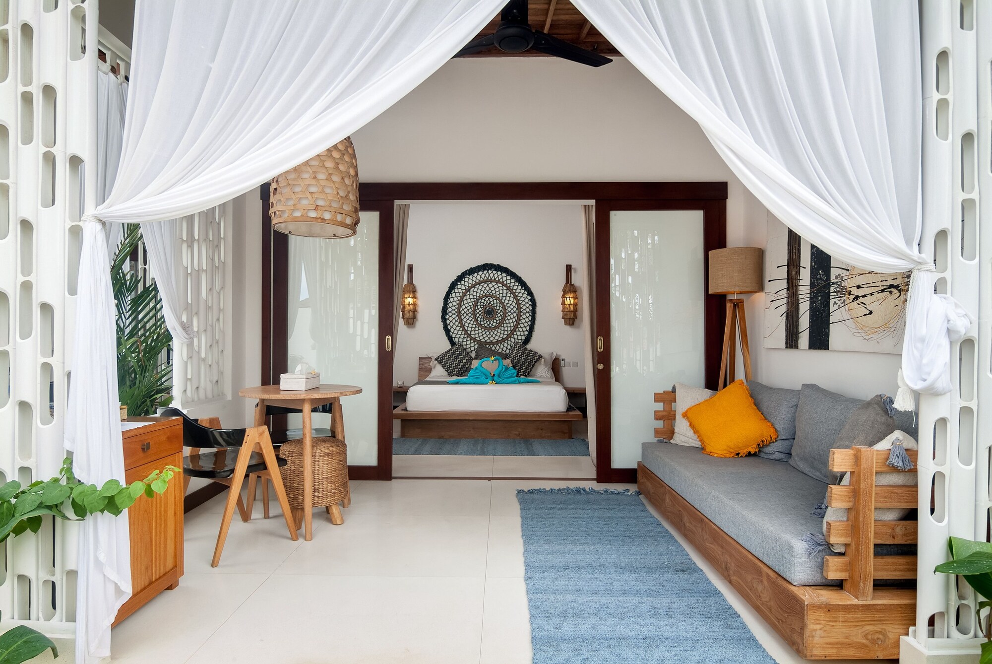 De'Coco Villa and Suites
