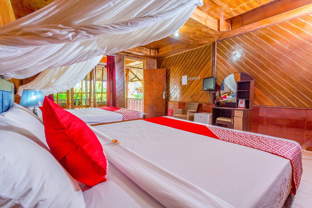 Gusung Indah Bungalow & Restaurant by OYO Rooms