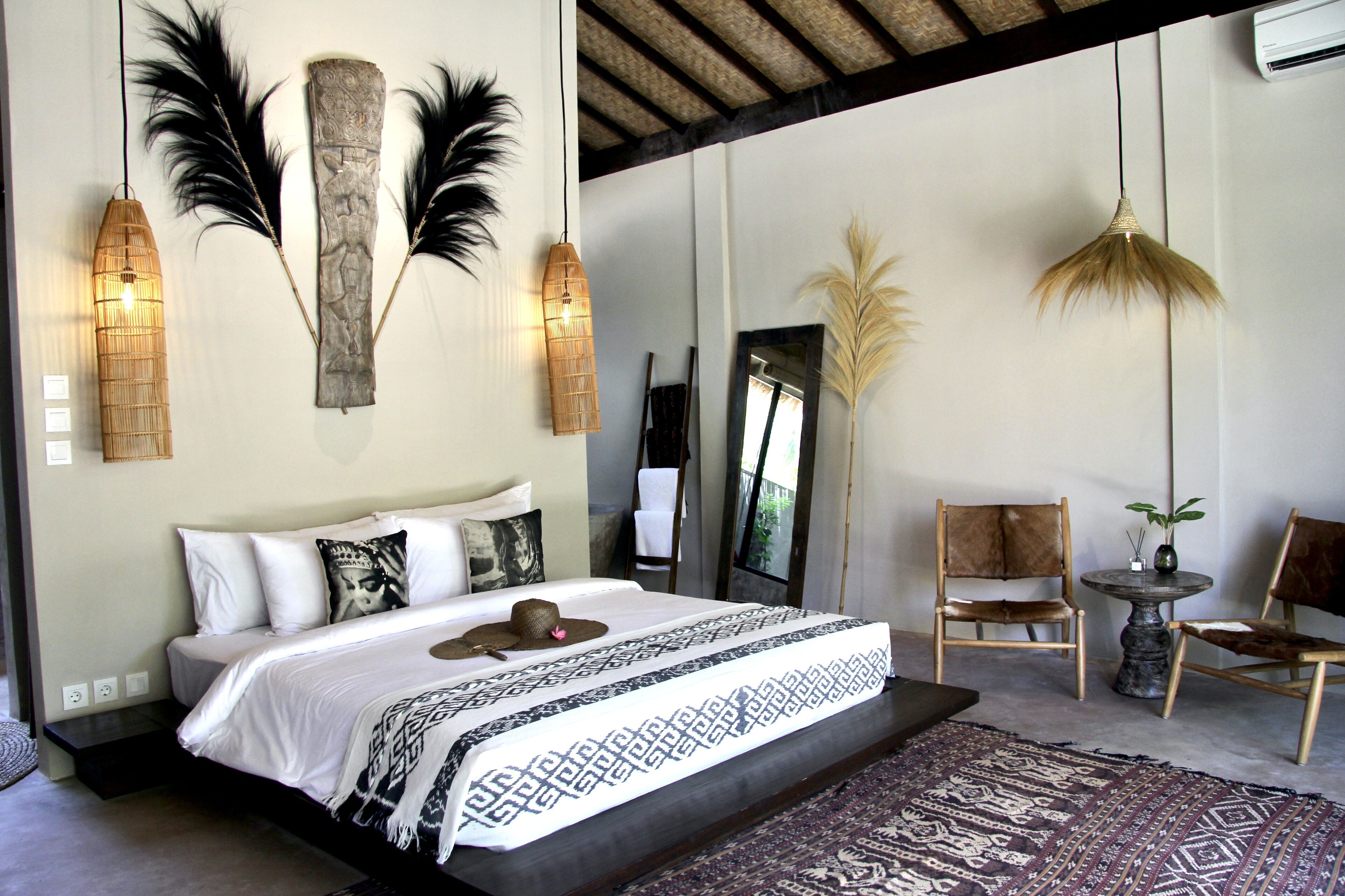 Hani Hideaway