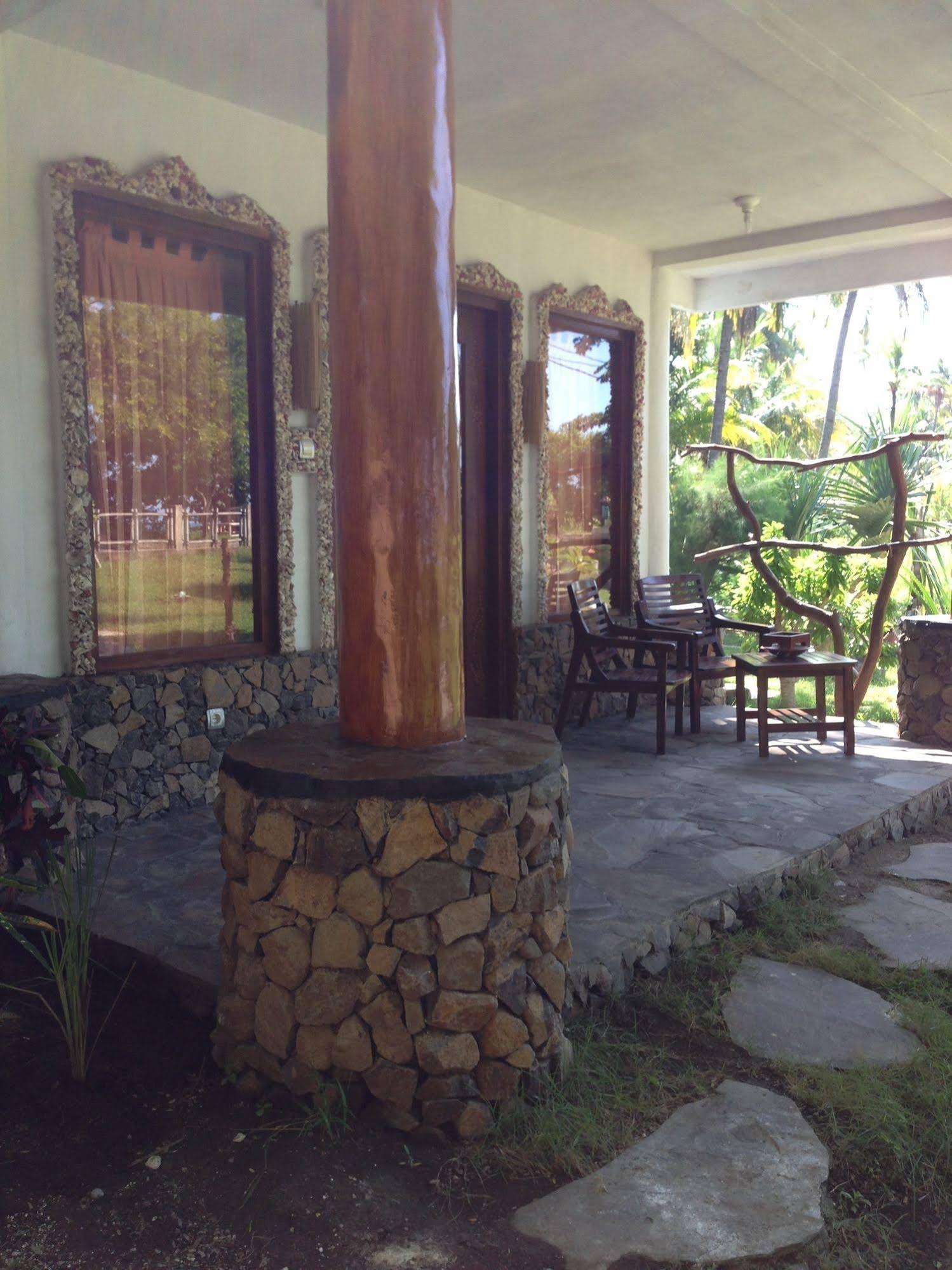 Segar Village
