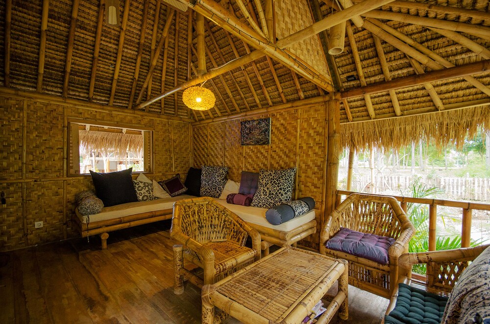 Meno Island Villas