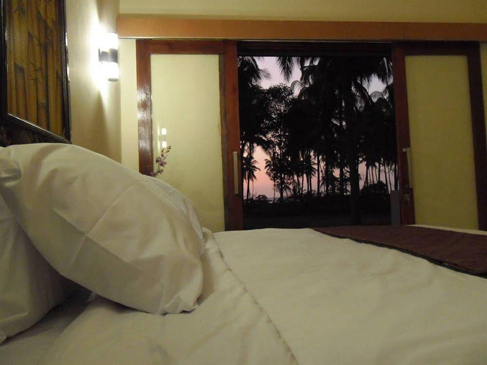 Gondang Beach Hotel