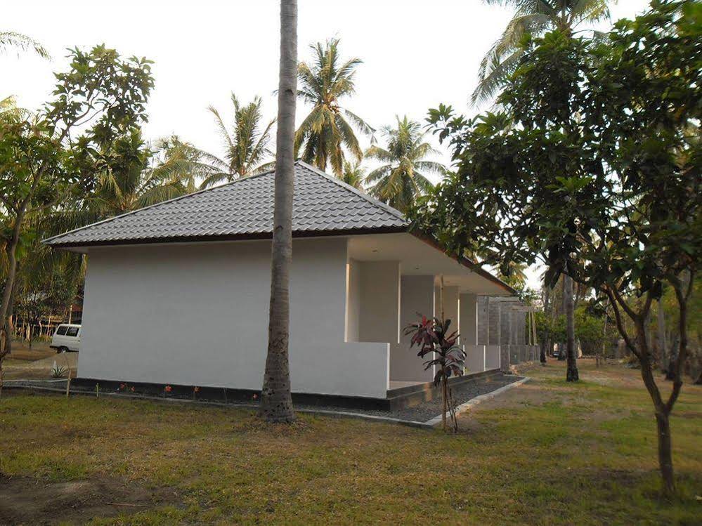 Gondang Beach Hotel