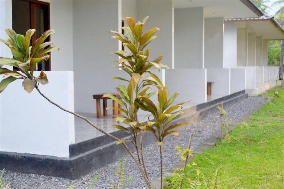 Gondang Beach Hotel
