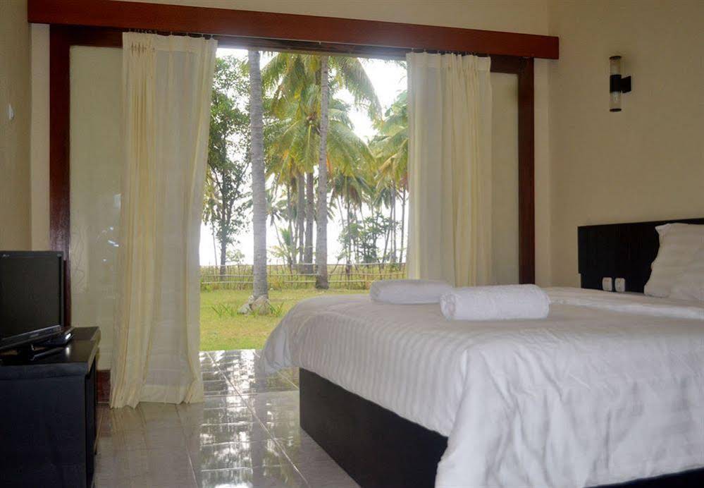 Gondang Beach Hotel