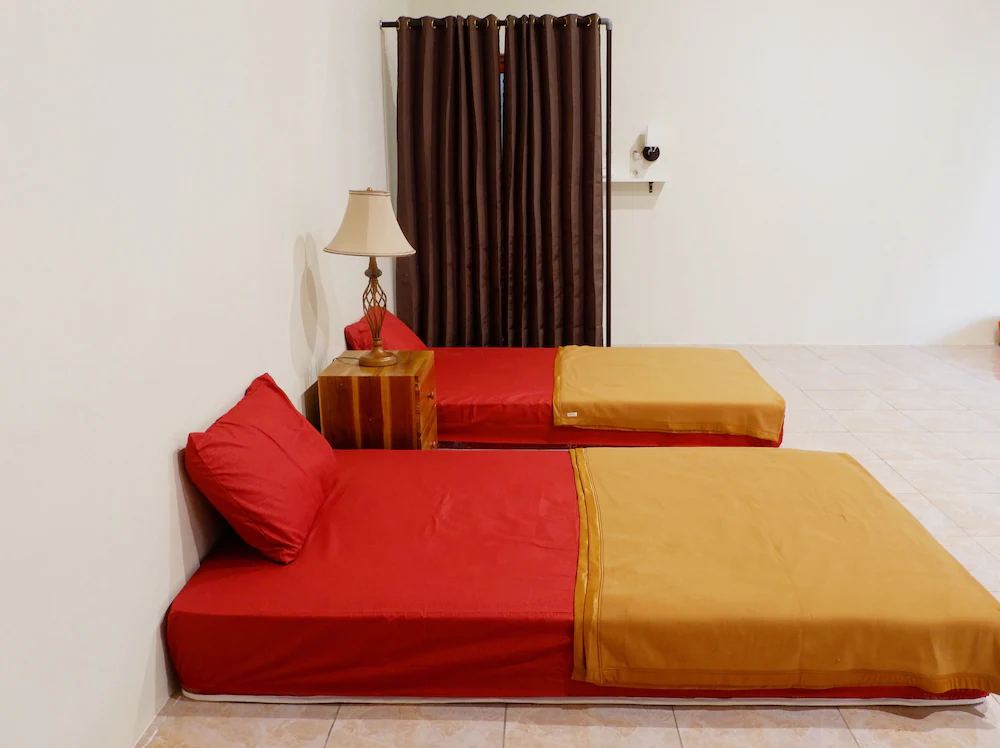Besopok Hostel