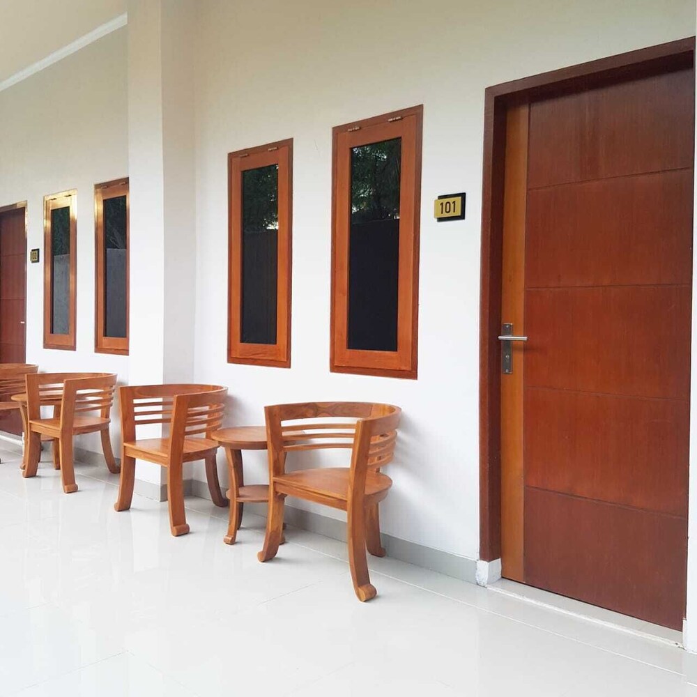 Grand Kuta Hotel