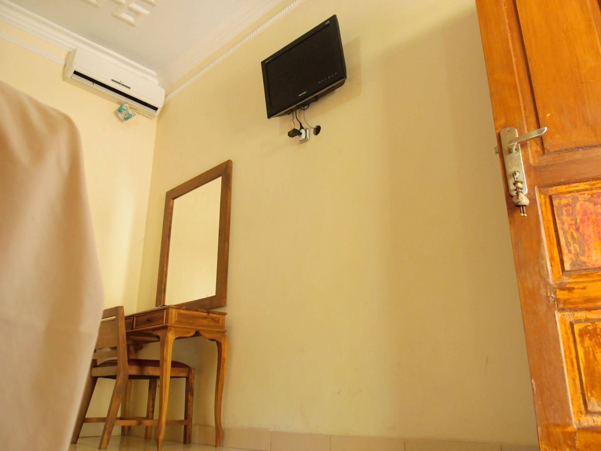 Mira Arsita Hotel Kuta Lombok