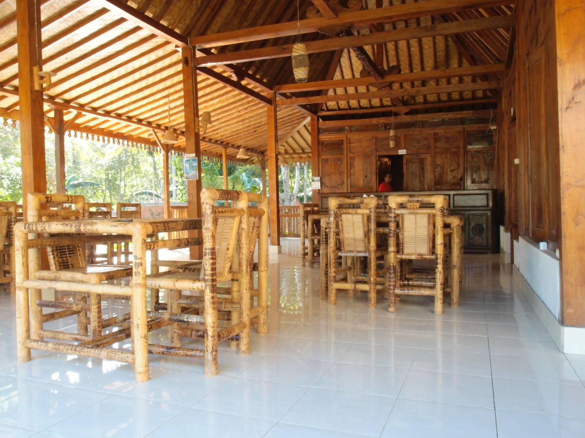 Mira Arsita Hotel Kuta Lombok