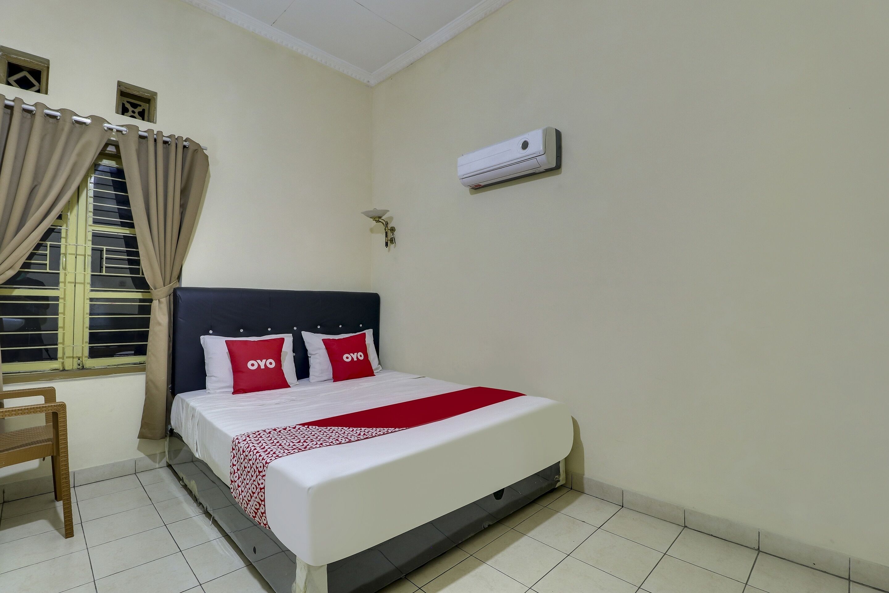 Adhya Guest House by OYO