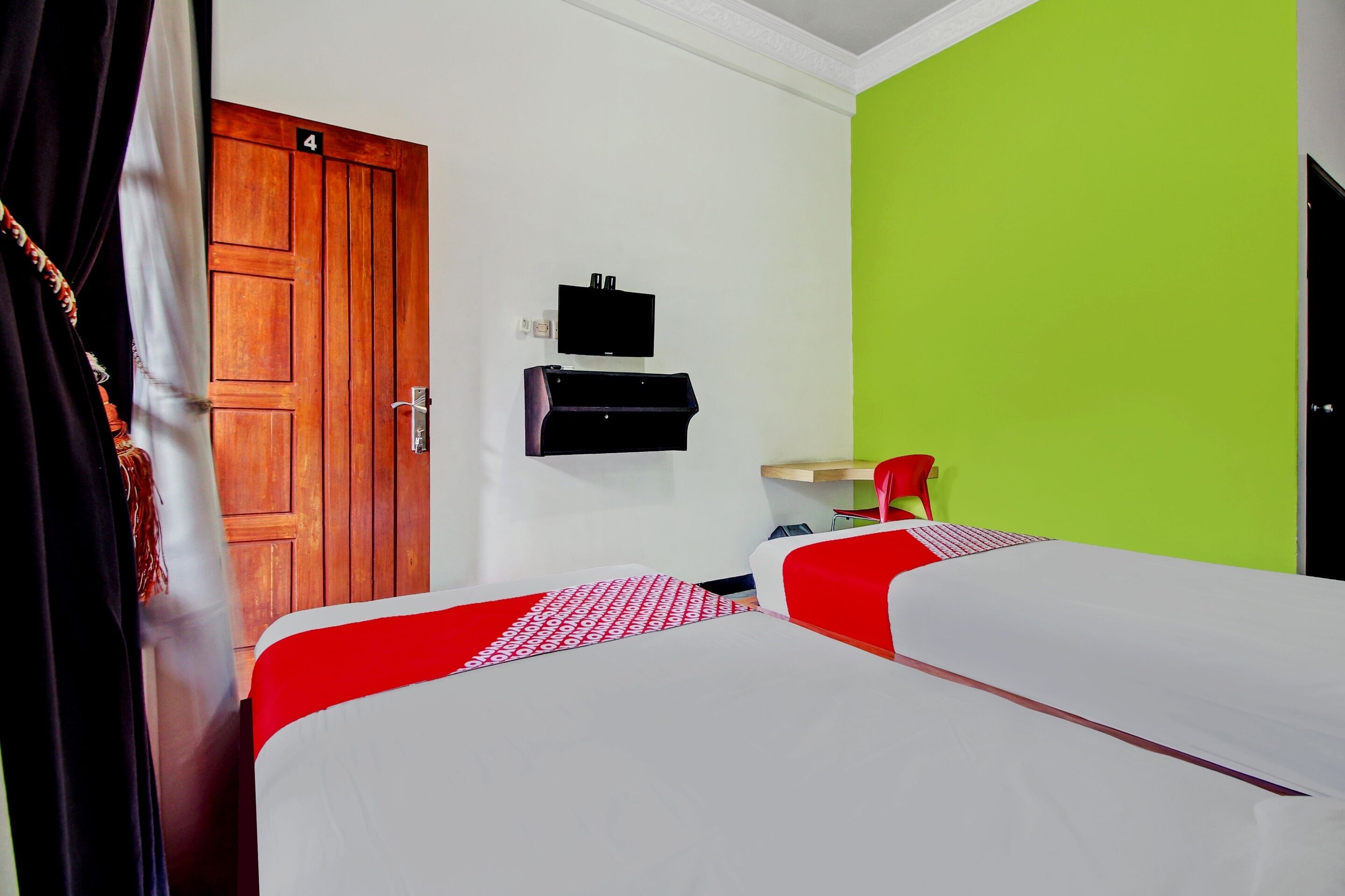 Adhya Guest House by OYO
