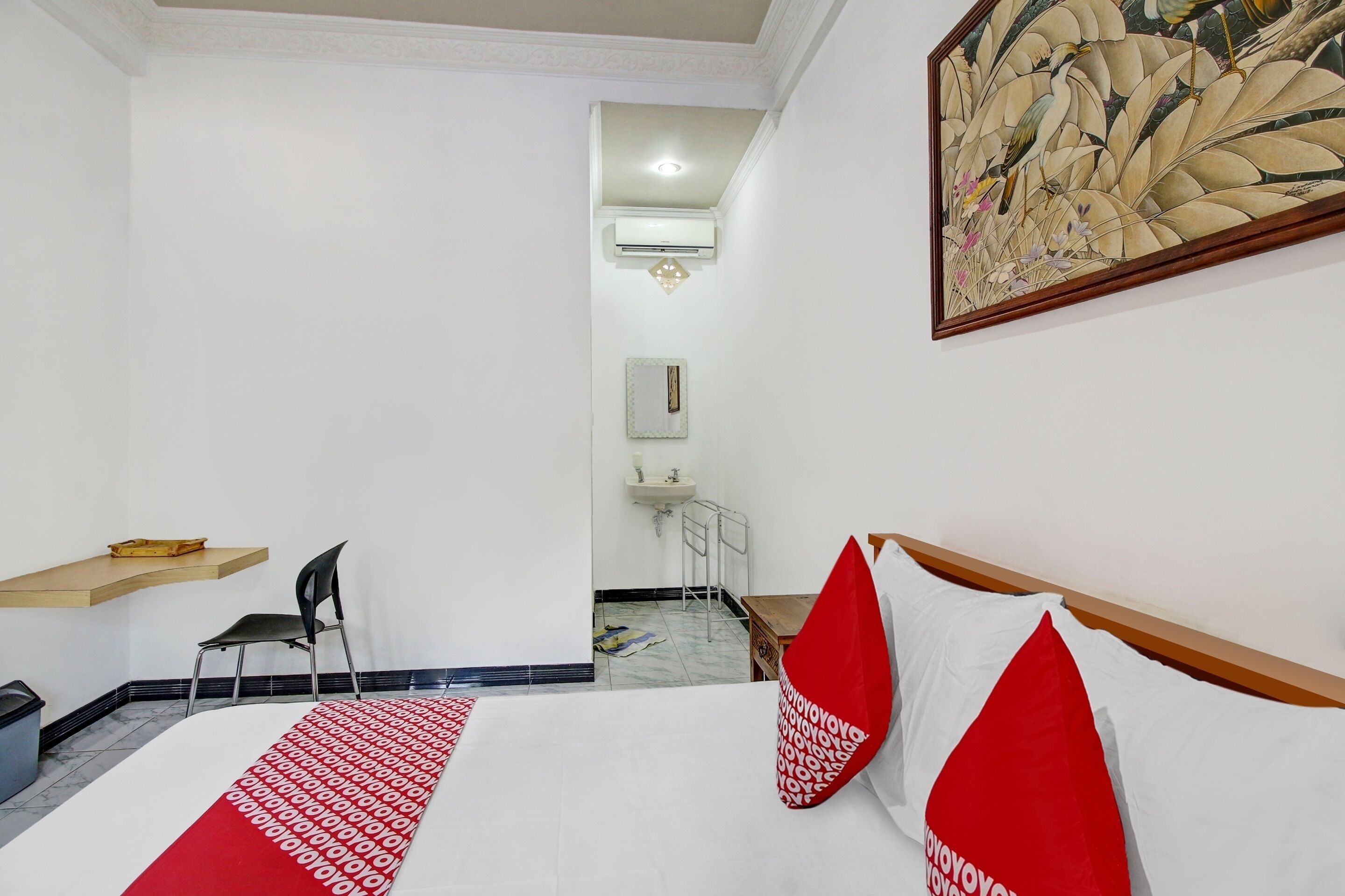 Adhya Guest House by OYO